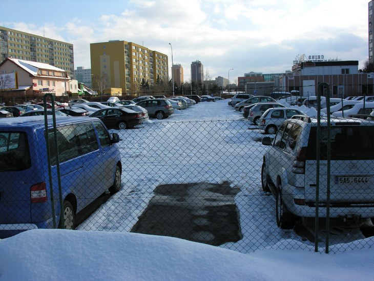 /album/parkoviste-valentova-ul-praha-4/valentova-03-dscn3953w-jpg/